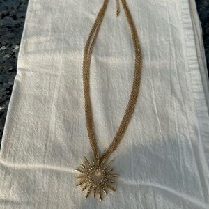 Gold starburst 5 stran necklace 9 1/2 inches long 2 inch extension chain